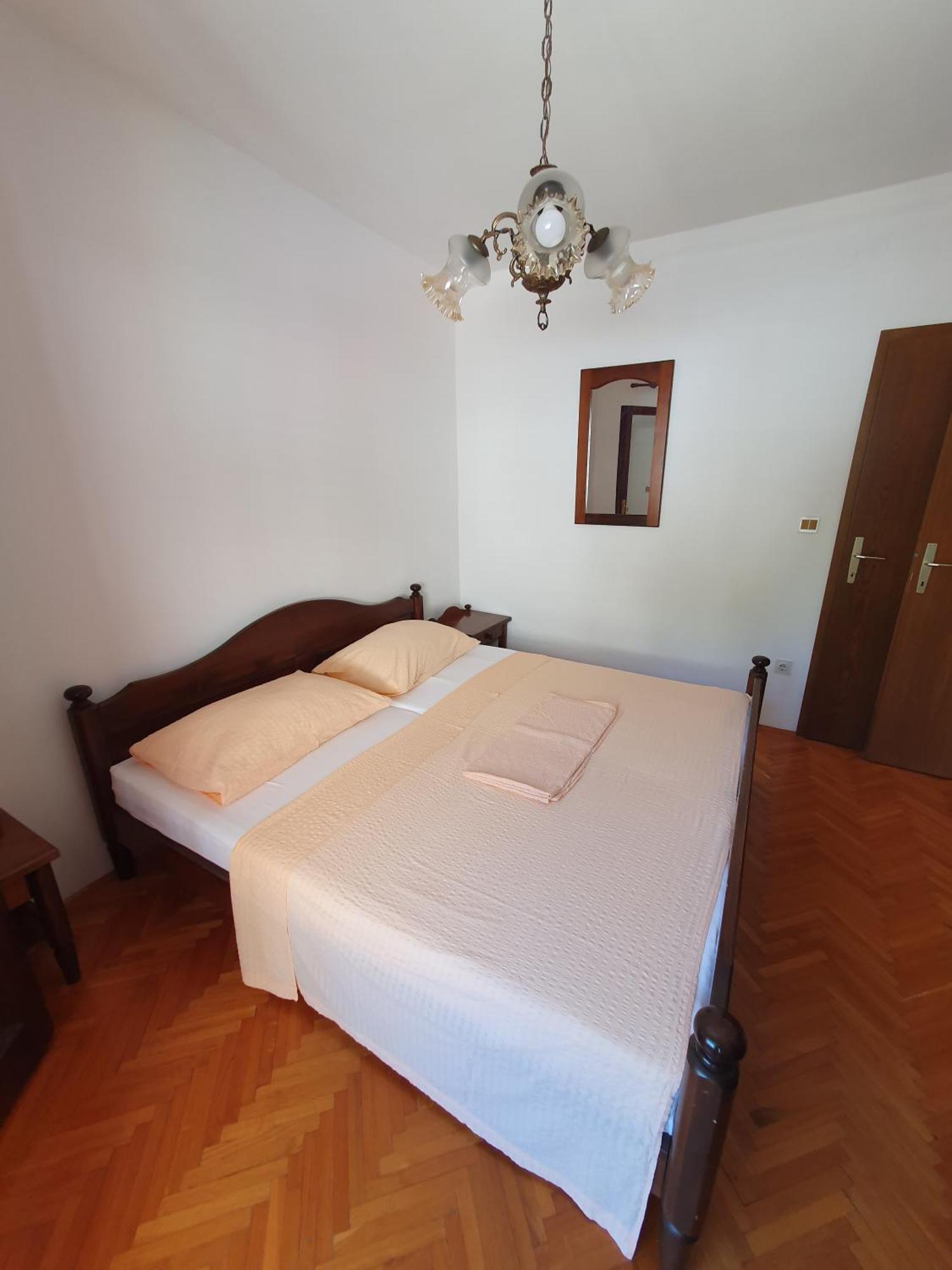 Apartmani Miljak Omiš Eksteriør billede
