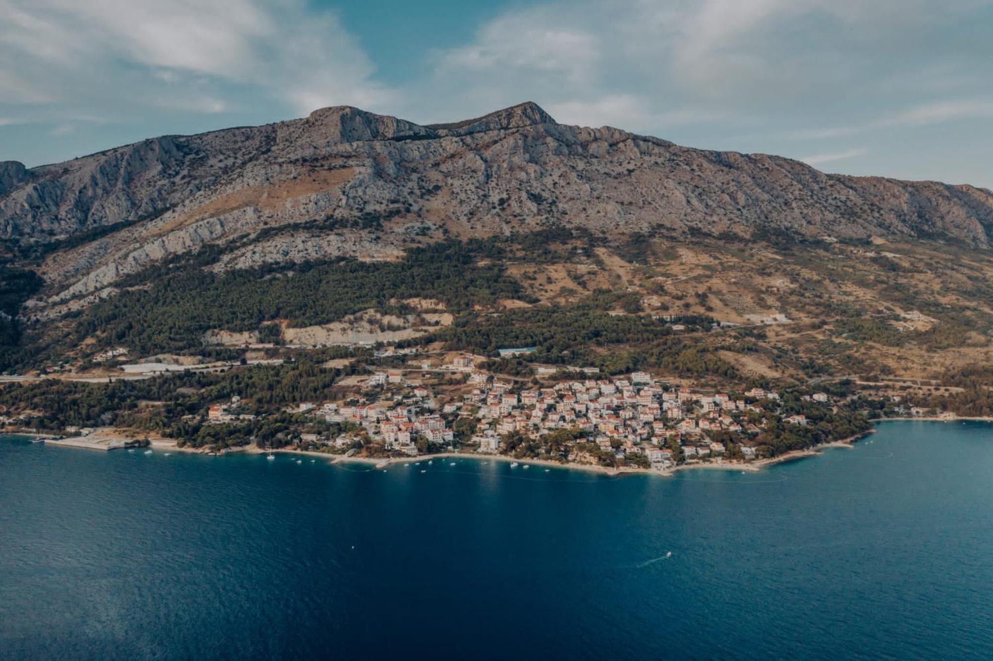 Apartmani Miljak Omiš Eksteriør billede