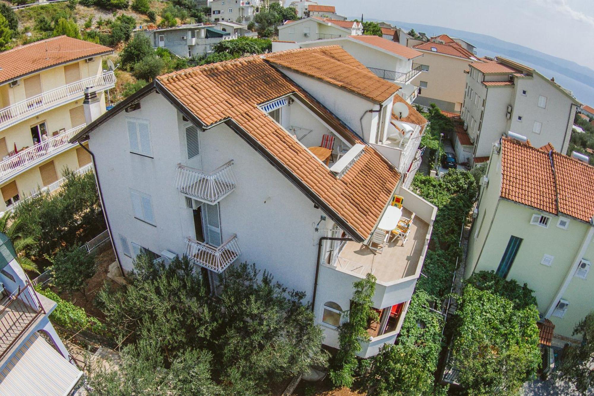 Apartmani Miljak Omiš Eksteriør billede