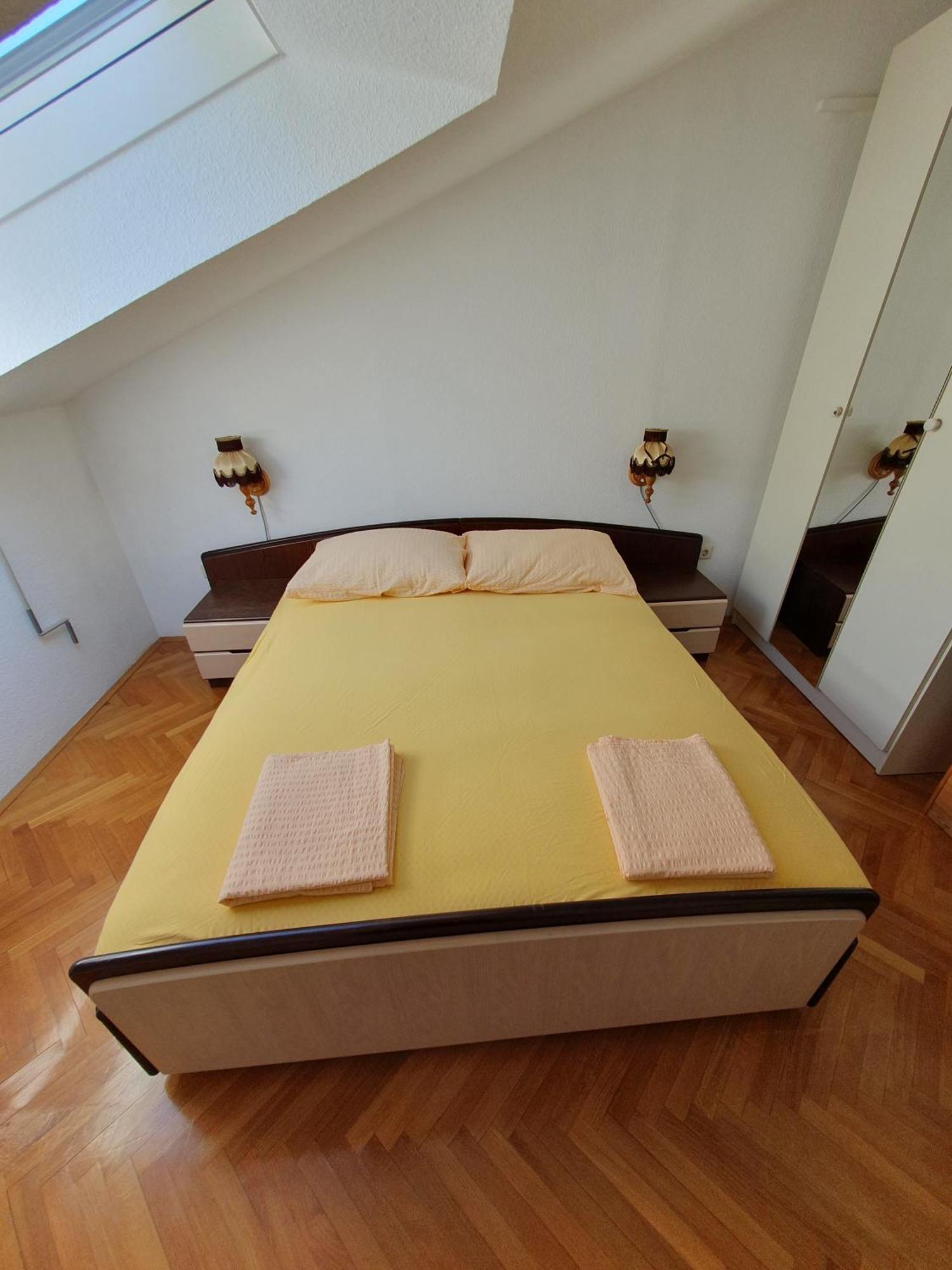 Apartmani Miljak Omiš Værelse billede