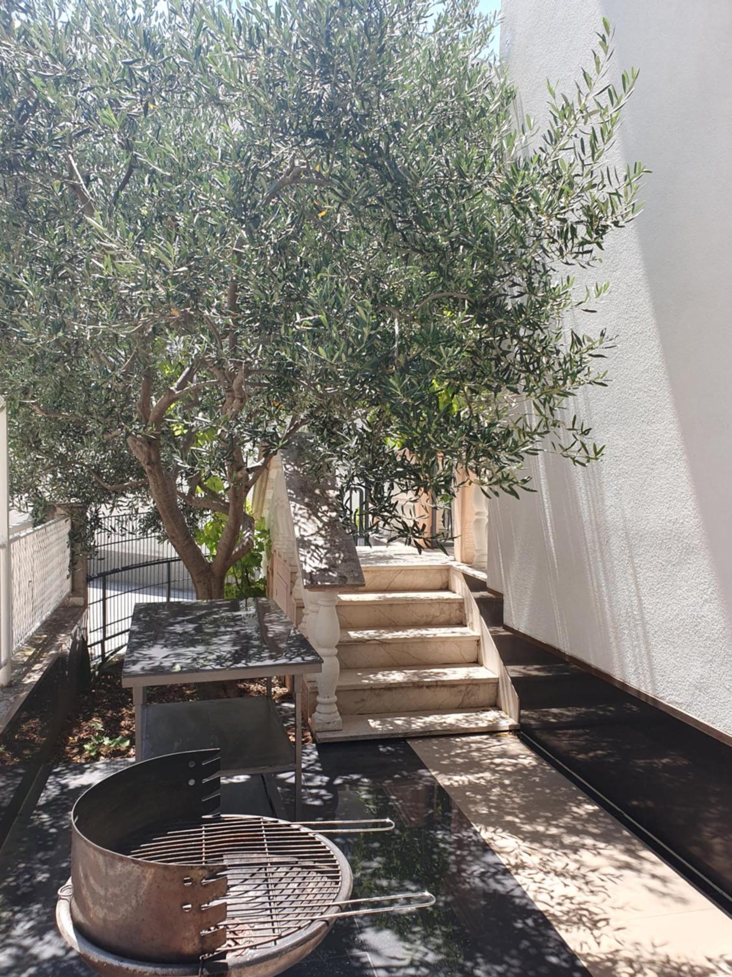Apartmani Miljak Omiš Eksteriør billede